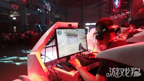  电竞装备全面升级，黑科技助力选手发挥