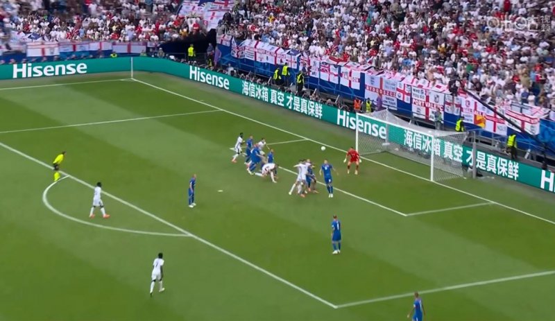  佩古拉化解赛点危机，逆风翻盘晋级十六强