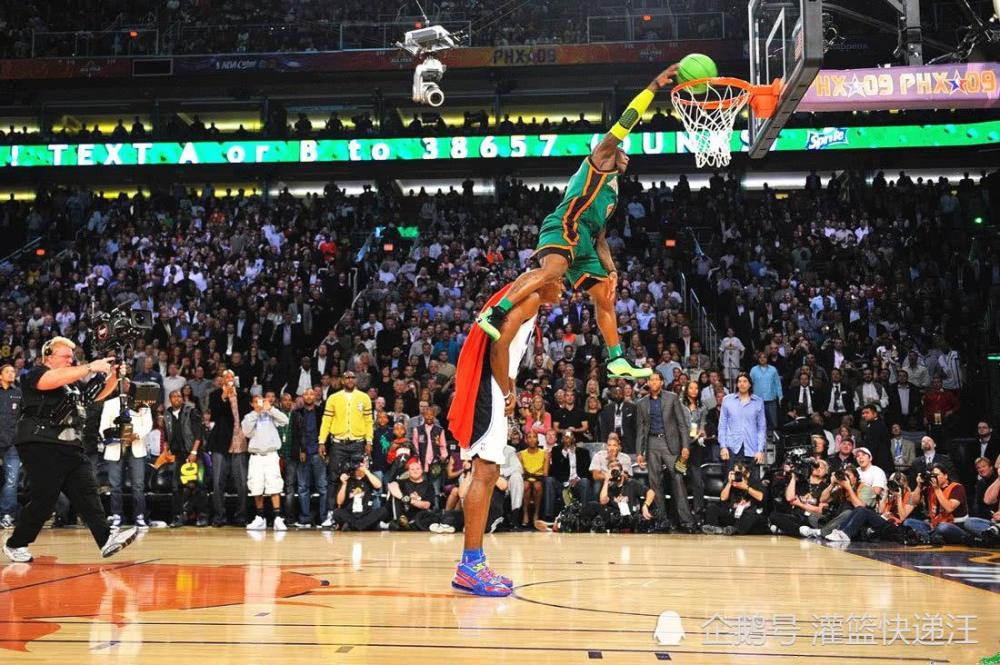  扣篮大赛惊艳全场，空中飞人演绎极致美学